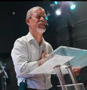 Pr. Elison Amaral